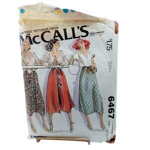 McCalls Vintage 1970s Sewing Pattern 6467 Misses Skirts Sizes 12-16 Uncut